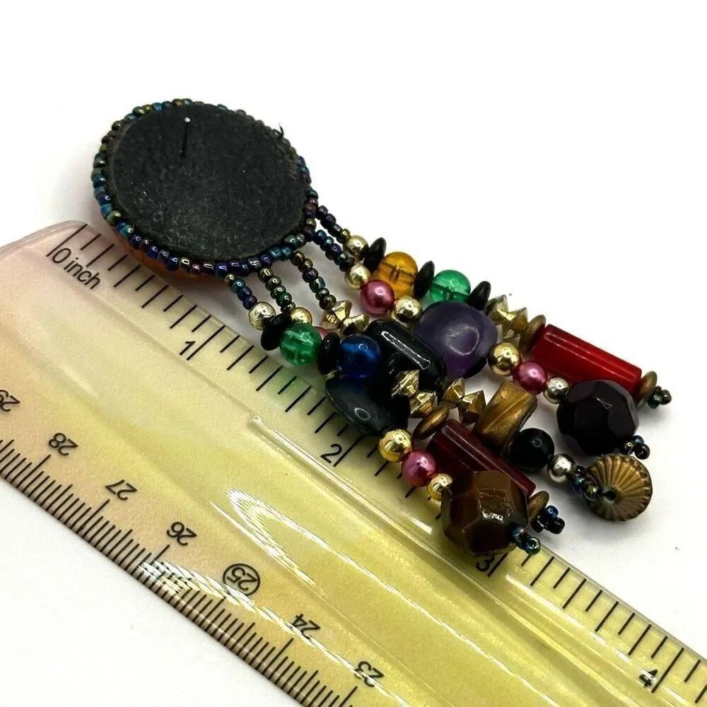 Beaded statement earrings - Picture 5 of 9